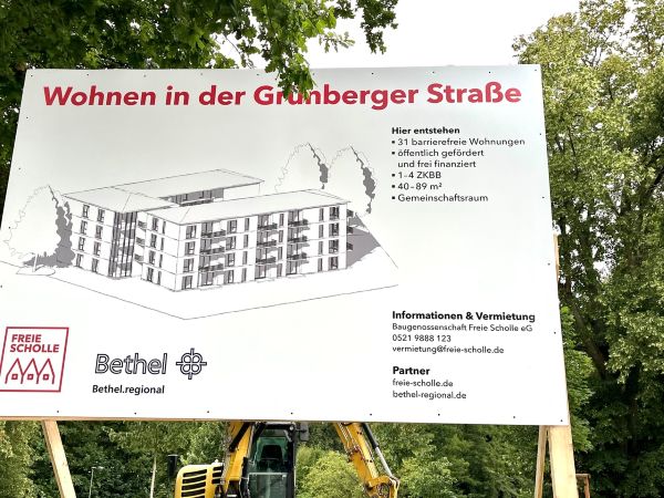 2026-07-08_Bauschild Grünberger Str_ (002)